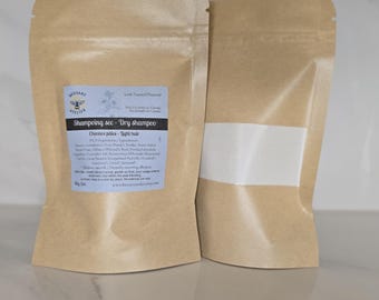 Ricarica di shampoo secco in polvere alle erbe: un modo semplice ed efficace per rinfrescare i capelli in modo naturale.