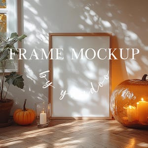 Herbst & Halloween Vertikales PSD Mockup für Kunstwerke und Drucke, Kürbis Din A Fame Mockup, Herbst Poster Mockup, Holzrahmen Mockup für den Herbst