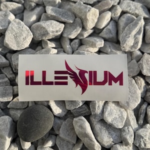 May include: A white sticker with the word "ILLESIUM" in pink letters with a pink bird logo in the middle.
