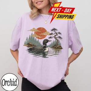Comfort Colors Vintage Loon Shirt, Retro Common Loon Tee, Japanese Nature Graphic Top, Peaceful Lake Bird Outdoor Gift Apparel