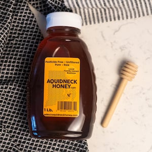 Pure Raw Unfiltered Wildflower Honey, 100% Natural Local Honey from New England, Sourced in NH, RI, MA, Pesticide Free, 1 lb Bottle
