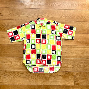 Camisa de Verano Hombre Vintage Abotonada 80s con Estampado Cuadrados de Colores / Grande