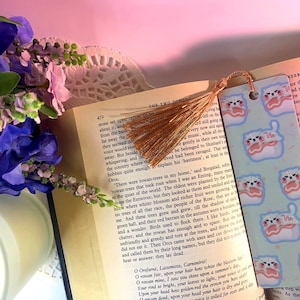 Sweet Cats Marshmallow Cat Bookmark | Cute Pastel Laminated Bookmark with Tassel | Kawaii Aesthetic Bookish Gift for Cat Lovers