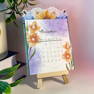 2025 Floral Desk Calendar with Mini Wood Easel: Watercolor Flowers