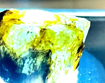 Aquamarine Rough Gemstones 17ct - Top Gem Grade Quality for Faceting - Natural Transparent Crystal for Jewelry making, Pendant gem
