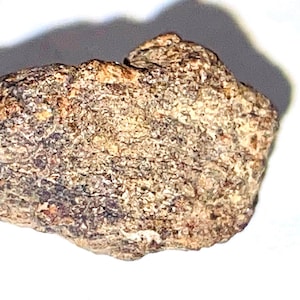 Raro meteorite del Sahara del 2006, Al Haggounia, con certificato – Autentico oggetto da collezione di roccia spaziale