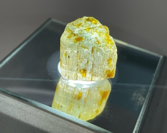 Piedra preciosa aguamarina en bruto de 39 ct: piedra natural para hacer joyas y tallarla: pieza única de aguamarina en bruto