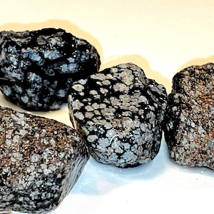 Schneeflocken Obsidian Heilsteine - Rebirth Rohe Mineralien, 57g rauer spiritueller Stein für Energie & Ausgeglichenheit-- natürlicher getrommelter Edelstein