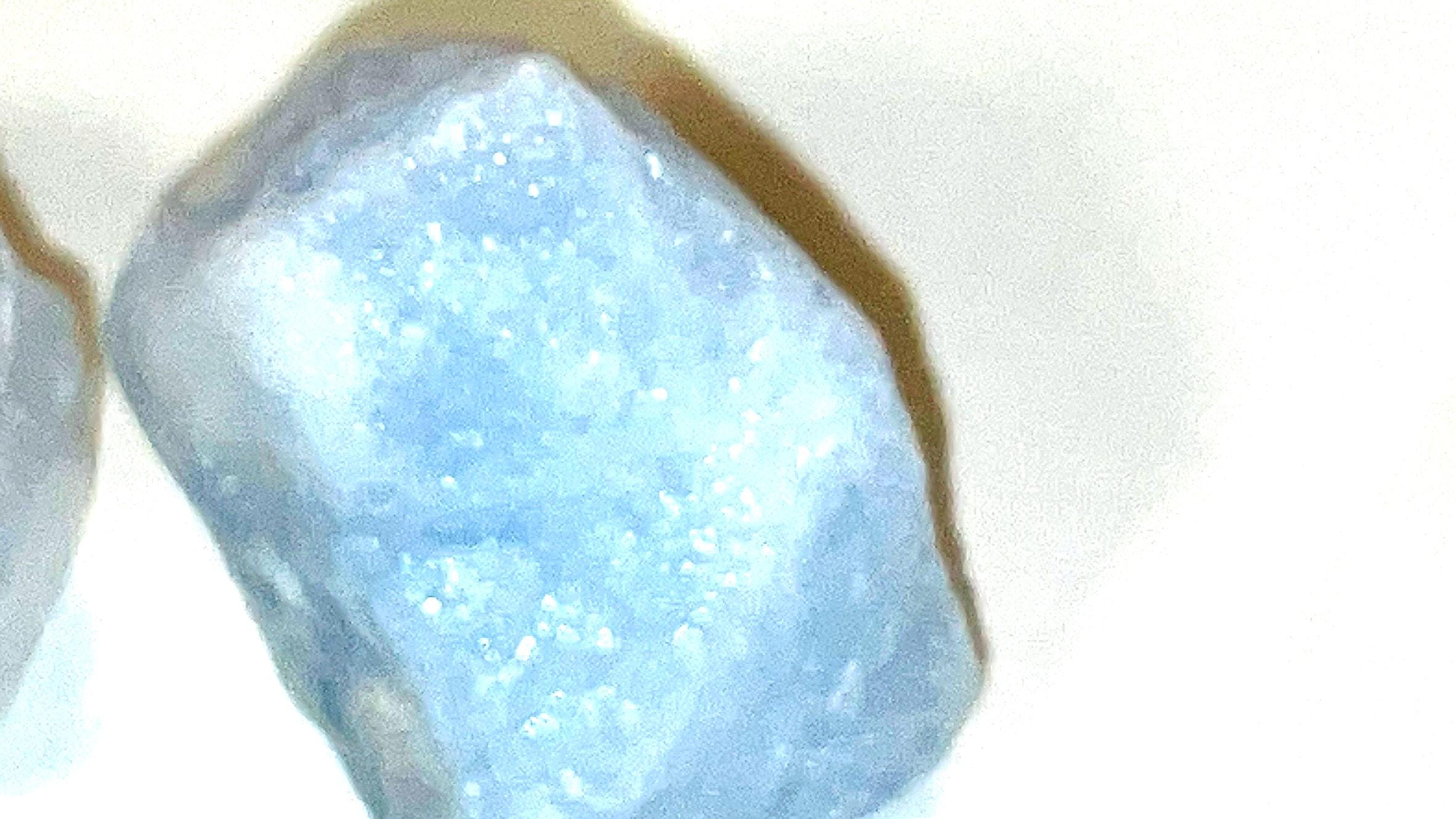 ブルー方解石透明標本結晶 230ct - ファセット原石 ジュエリー作り