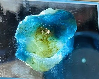 ラリマーの希少な半透明78カラットのクリスタル、ジュエリー作りに最適