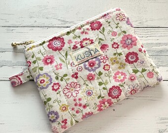 Quilted Coin Purse, Floral Pattern Multipurpose Coin Pouch with Metallic Gold Zipper