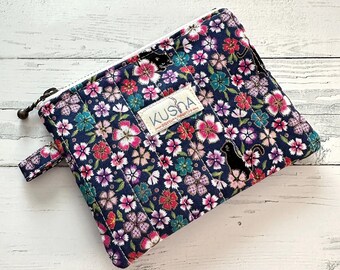 Quilted Coin Purse, Floral Pattern Multipurpose Coin Pouch with Metal Zipper, Cats and Flowers Pattern Handmade Coin Purse