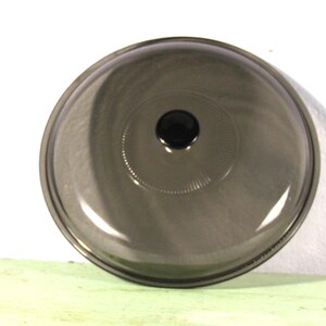 Tapa de repuesto Pyrex ámbar estriada de 8.5" de vidrio marrón 624C 30 Corning ware Visions se adapta a 2 cuartos