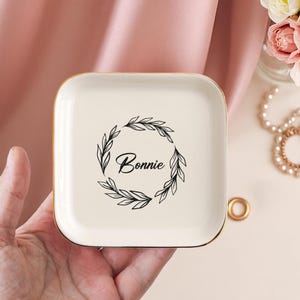 Engagement Gifts, Wedding Ring Dish, Personalized Gift Dish, Gifts for Couple, Gifts for Wife, Gift for Bride, Ring Holder Gift, Best Friend