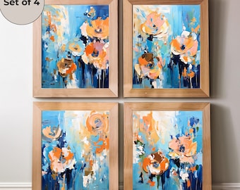 Op de afbeelding: Set van vier abstracte bloemschilderijen in een blauw en oranje kleurenschema. Elk schilderij toont een andere opstelling van bloemen met een textuurrijke penseelstreek stijl.