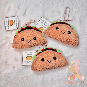 Hand Made Taco Keychain with A paper positive Tag, Crochet Taco, Taco Keychain, handmade gift