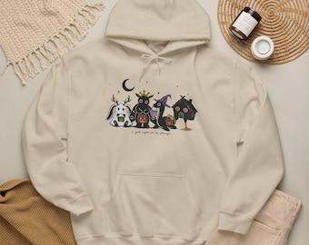 Sweat à capuche Halloween Cryptide | Mothman Nessie Jackalope Baba Yaga | Sweat-shirt folklorique mignon | Une bonne nuit pour être étrange