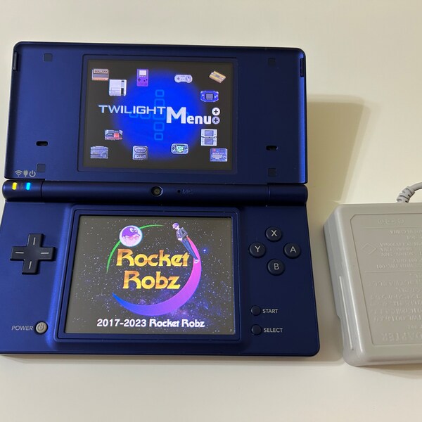 Custom DSi Purple w 4GB sd card fully loaded/2733 /US Seller