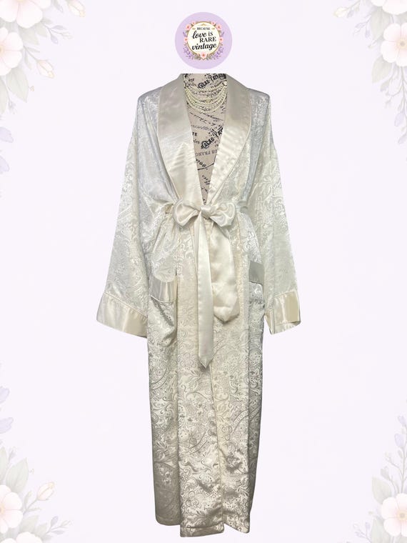 Vintage Victoria's Secret Gold Label Cream Robe • 197… - Gem
