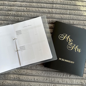 2025 Personalized Wedding Planner: Custom Vinyl Text, 100-Page Organizer