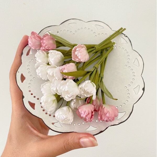 Exquisite Handcrafted Floral Materials - Perfect Gifts for Every Occasion!