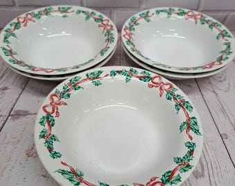 Holly Ribbons Royal Worcester Fine Bone China-handled Cake Plate
