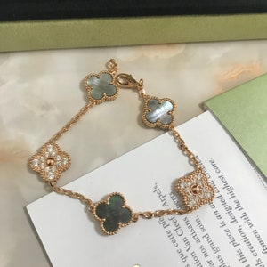 Authentic VAN CLEEF Vintage Alhambra Diamond Bracelet 18K Rose Gold Mother of Pearl 5 Motifs