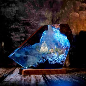 Ghibli Forest Totoro Resin Lamp, Epoxy Resin Wood Lamp Famous Anime, Custom Night Light, Housewarming gift, Birthday Gift, Christmas gi
