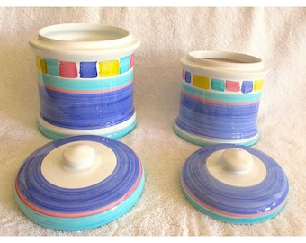 Caleca Italië handgeschilderde keramische jerrycan set Claudio Olga blauw roze 2 st