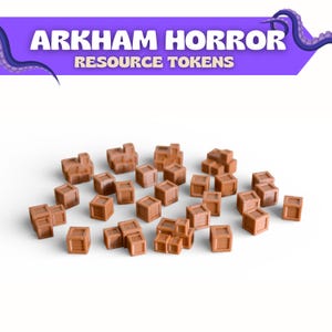 Op de afbeelding: Een verzameling kleine, lichtbruine plastic krat-fiches voor Arkham Horror. De afbeelding bevat een paarse banner bovenaan met de witte tekst ARKHAM HORROR RESOURCE TOKENS en paarse tentakelillustraties aan de zijkanten.