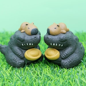 Chubby Alligator & Capybara / Crocodile / Capybara / Garden gift / Figurine and knick knack / Desk pet / Zisha / Tea pet