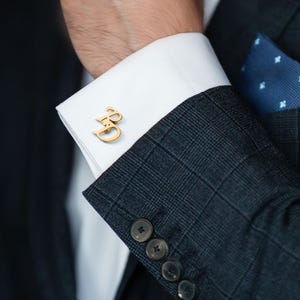 Gemelos personalizados de oro de 18 quilates, gemelos con iniciales, gemelos con nombre personalizado, propuesta de novio, regalo de boda, gemelos de boda, regalo para padrino