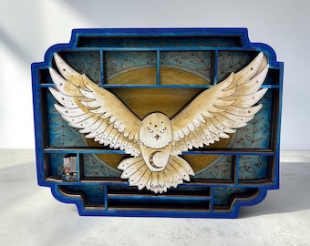 Mistyczna miniaturowa półka na książki „Niebiańska Sowa”