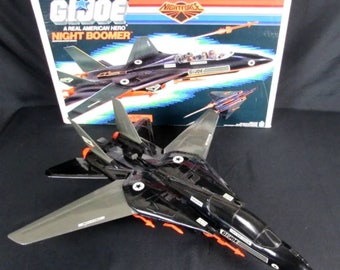 Spielzeugflugzeug “GI Joe Night Power Night Boomer Minty MIB Fast komplett 1989”