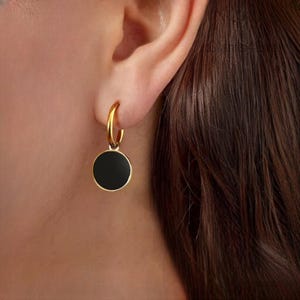 Stainless steel hoop earrings, gold huggie earrings, mini black round charm hoop earrings, minimalist round women&#39;s hoop earrings, black gold hoop earrings