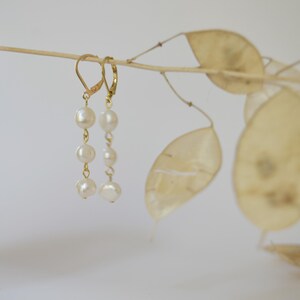 Freshwater pearl droplets
