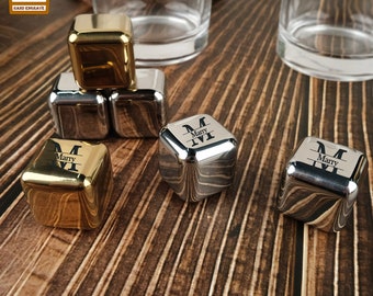 Benutzerdefinierter Name Whiskystein, personalisierte gravierte Whiskysteine, wiederverwendbare Whiskysteine, ursprüngliche Edelstahl-Eiswürfel, Vatergeschenke