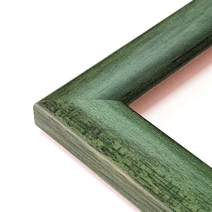 Cadre vert élégant dans un style urbain vintage - Bois précieux pour certificats et souvenirs - Formats spéciaux disponibles A2-A6