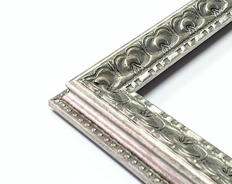 Antique silver picture,Heavy ornate frame,Fashion show frame,Patterned ornate frame,Baroque silver frame,Glamour event frame,Sculpted frame