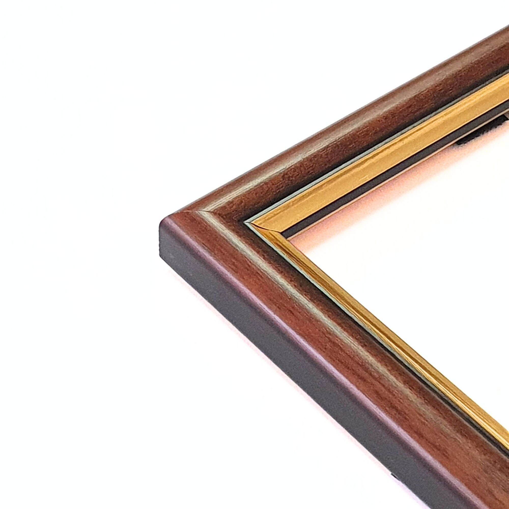 Cornice rettangolare in legno con oro | Vettore Premium
