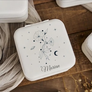 Zodiac Birth Flower Jewelry Box - Personalized Astrology Gift, Custom Keepsake Box for Her, Unique Birthday Gift, Compact Jewelry Organizer