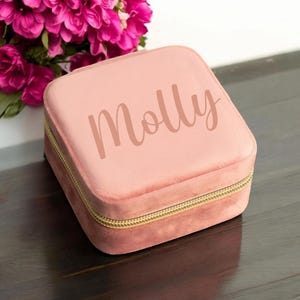 Personalized Laser Engraved Jewelry Box - Velvet Name Jewelry Case, Minimalist Jewelry Travel Case, Mom Gifts, Mother’s Day Keepsake