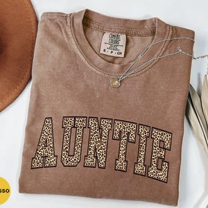 Comfort Colors®  Auntie Shirt, Auntie Leopard Print Shirt, New Aunt Gift, New Auntie Shirt, Pregnancy Announcement, Pregnancy Reveal to Aunt
