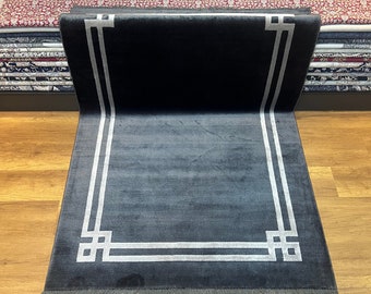 Anthracite Bamboo Silk Rug, Modern Framed Design, 4x6