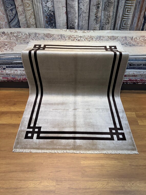 Brown Silk Rug, Bordered Rug, Brown Plain Rug, 4x6 Area Rug, Modern Rug, Framed Rug, Entryway Rug, Bamboo Silk Rug, Home Decor, Gorgeous Rug