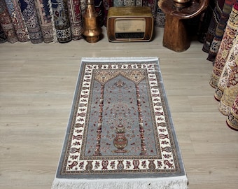 Light Green Prayer Mat, İslamic Gift, 3x4 Ft Small Bamboo Silk Rug, Turkish Rug