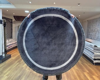 Bamboo Silk Round Rug, Framed Design, Anthracite Grey (4x4 ft)