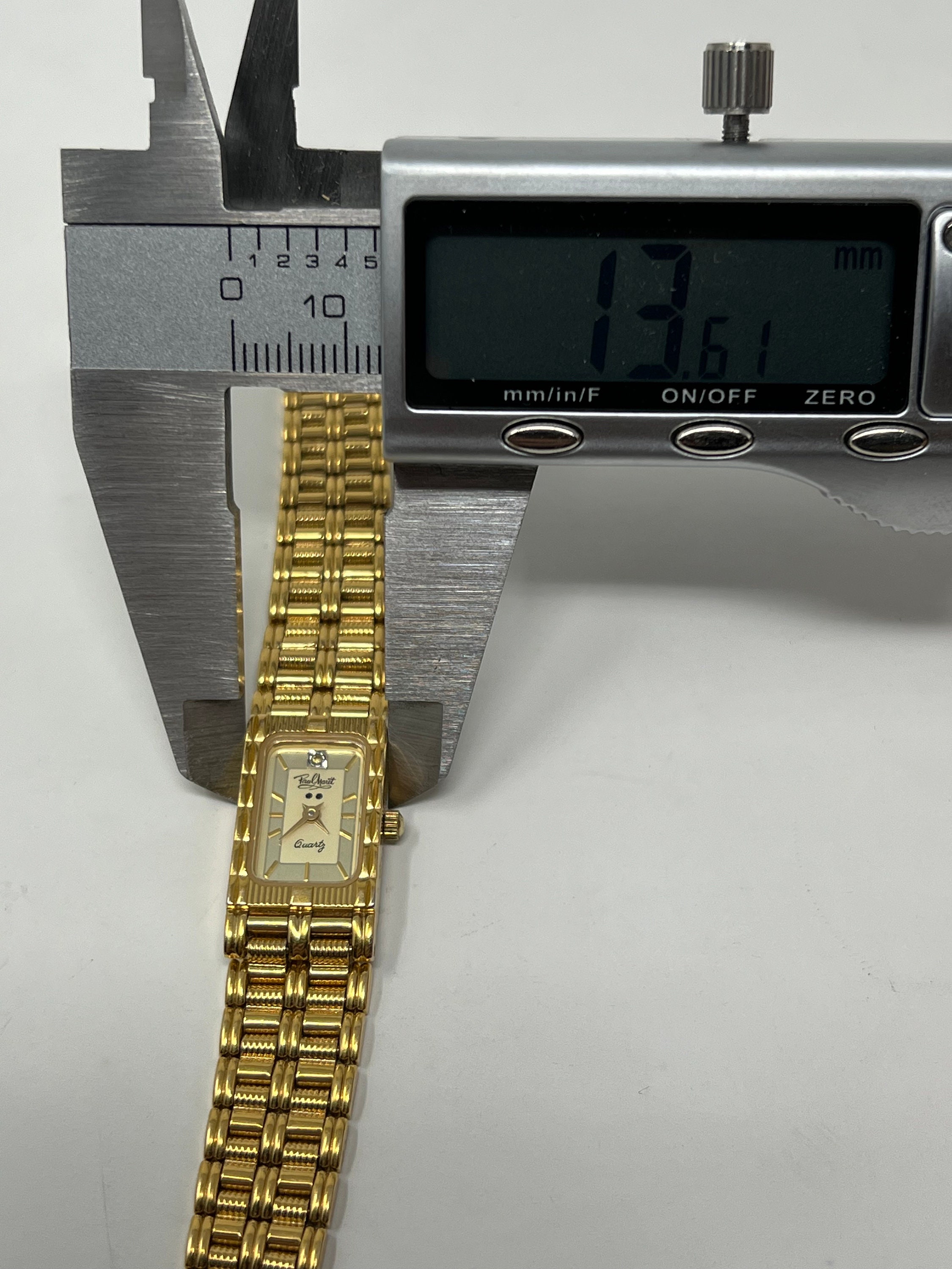 Vintage Paul Maret ladies blue dial gold tone watch NEW BATTERY VTG Paul Maret Swiss Quartz Watch Men Gold Tone Day Date  main image 3
