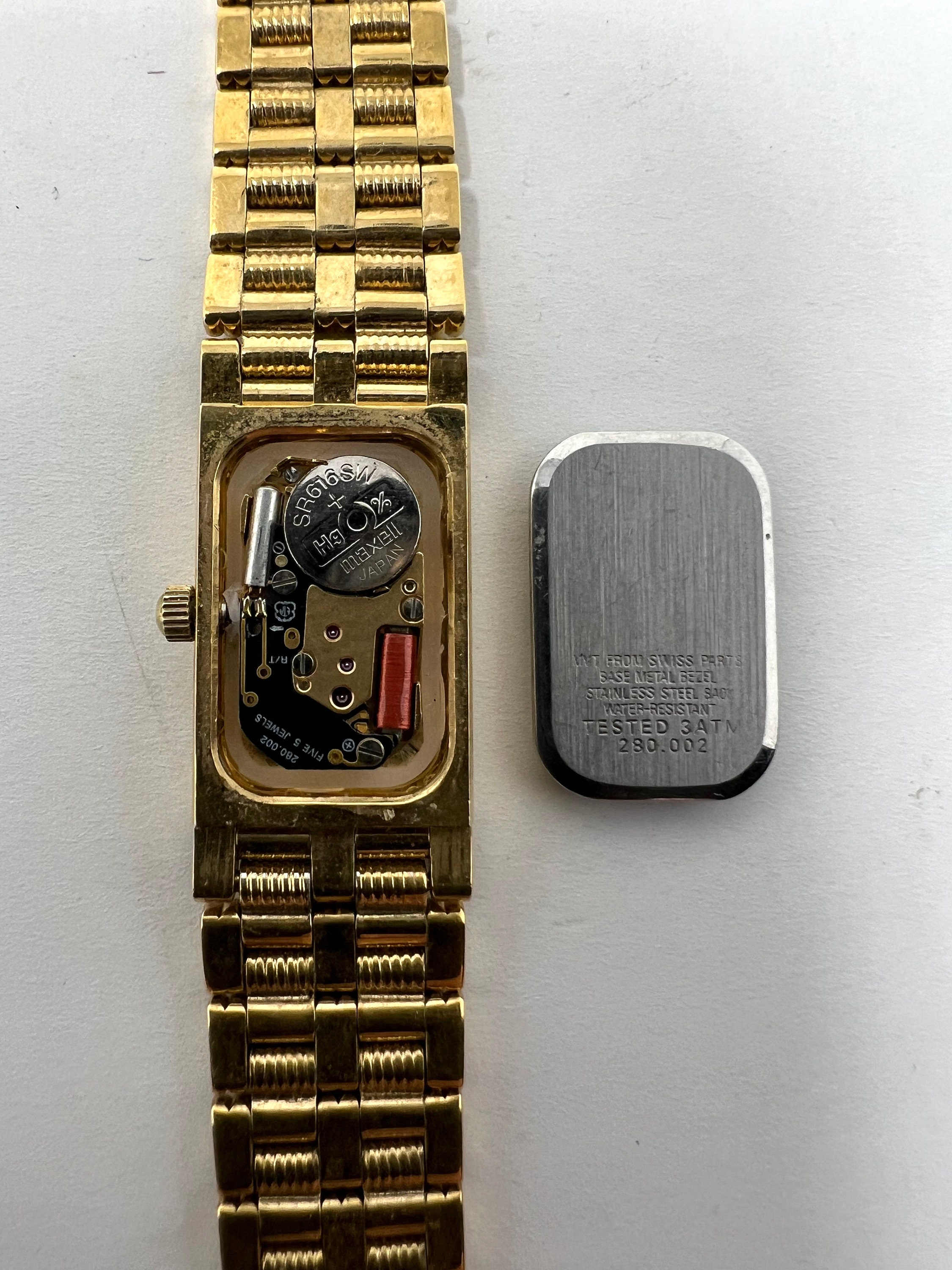 Paul Maret Ladies Wrist Watch, Gold Tone, Clean, 5 Jewels  display picture 2