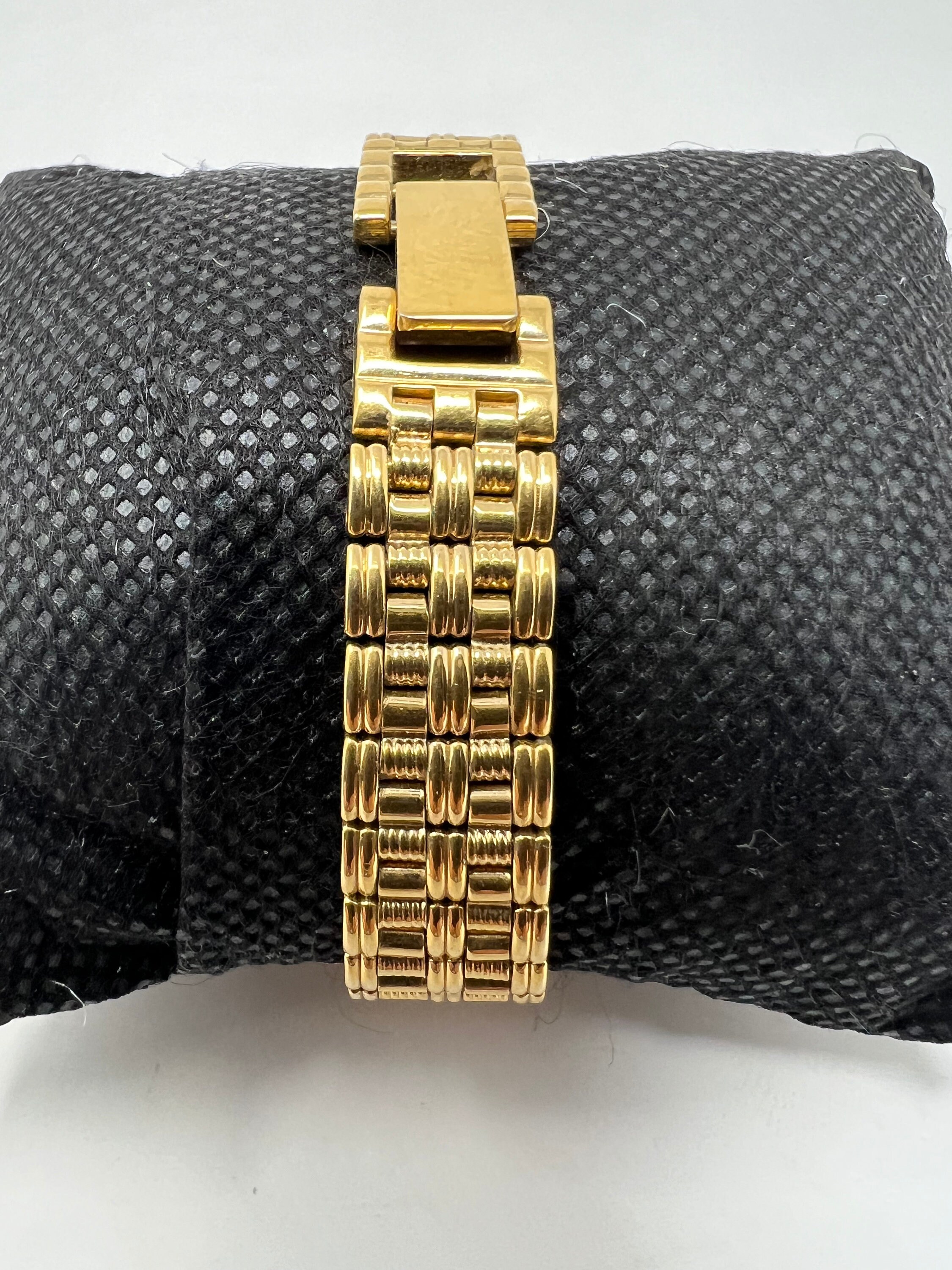Vintage Paul Maret ladies blue dial gold tone watch NEW BATTERY VTG Paul Maret Swiss Quartz Watch Men Gold Tone Day Date  main image 2